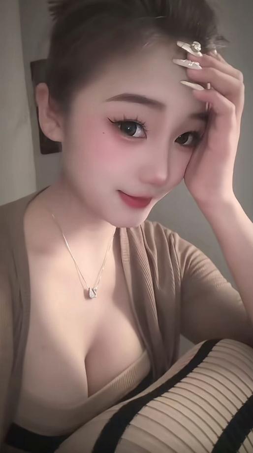 【徐州】大胸大屁股啪啪最舒服