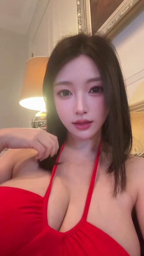 天然豪乳超爽体验