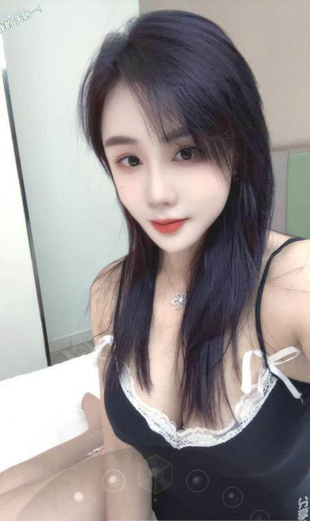 长宁御姐迪卡尔
