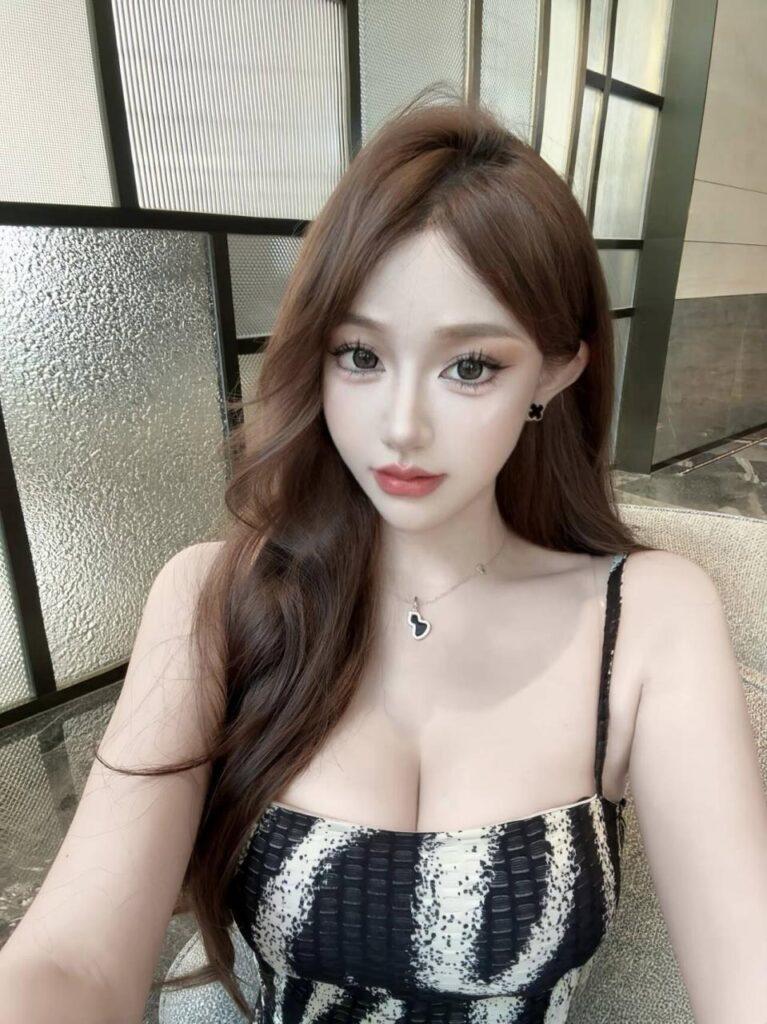 妖娆的巨乳小妖精