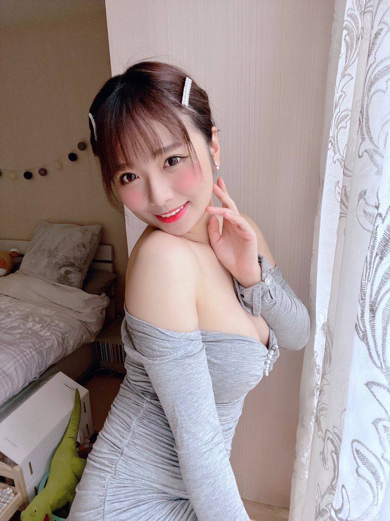 苏州-昆山市高颜值巨乳妹的服务一绝